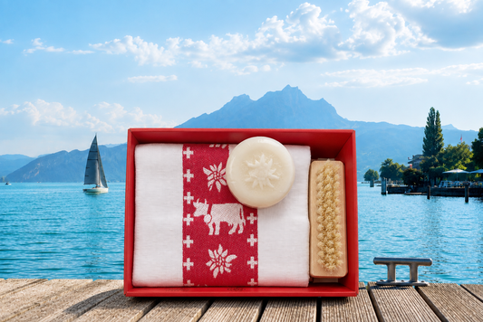 🇨🇭 Geschirrtuch Kuh & Edelweiss, mit Nagelbürste